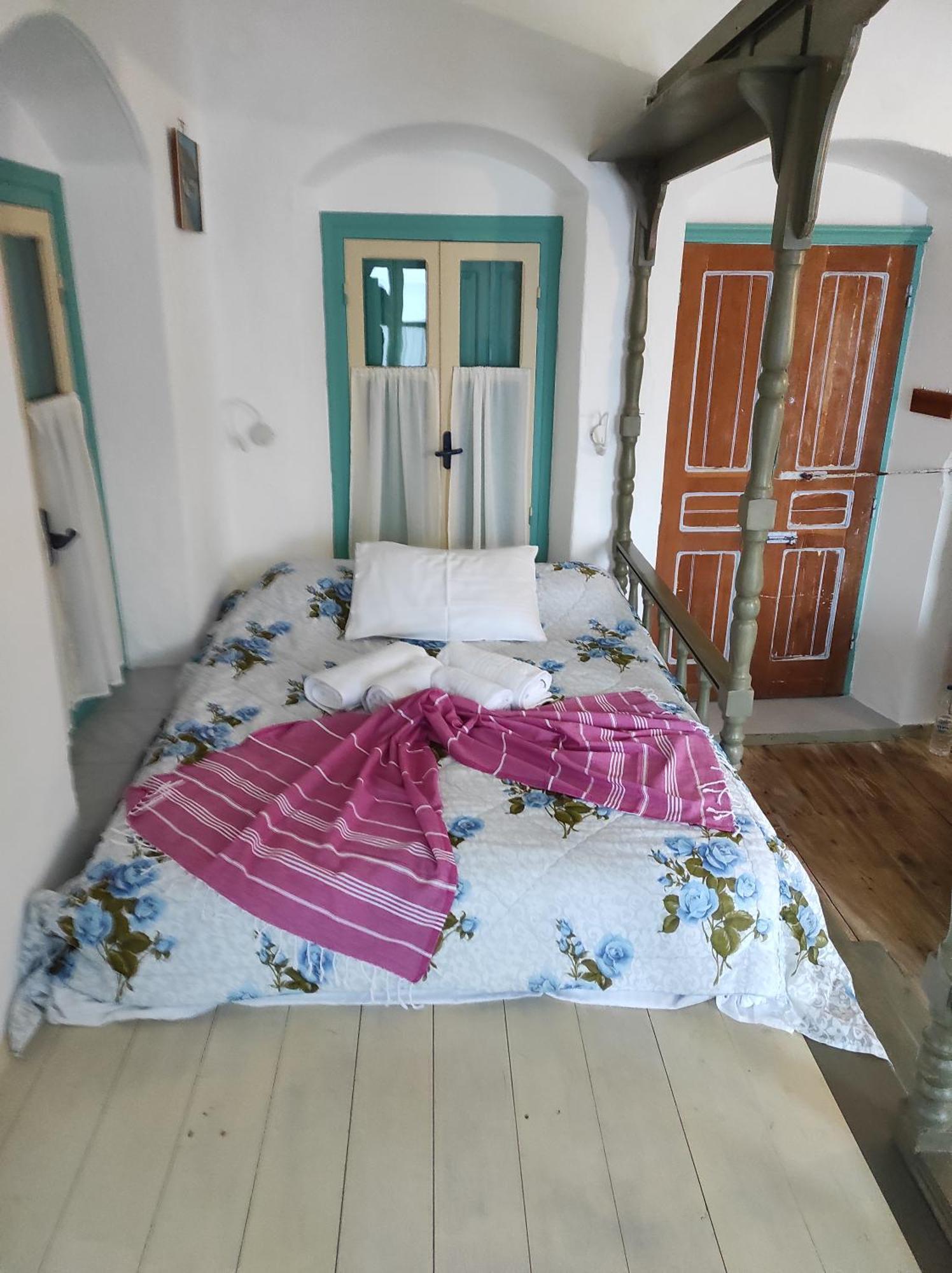 הוילה סימי Petridi House מראה חיצוני תמונה